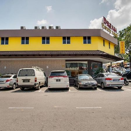 Dream House Hotel Skudai Exterior foto