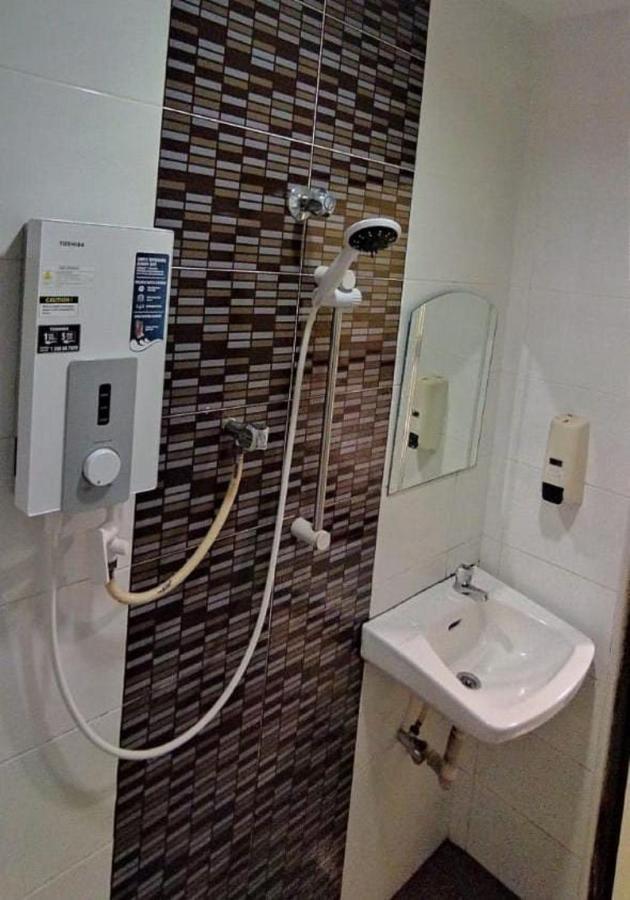 Dream House Hotel Skudai Exterior foto