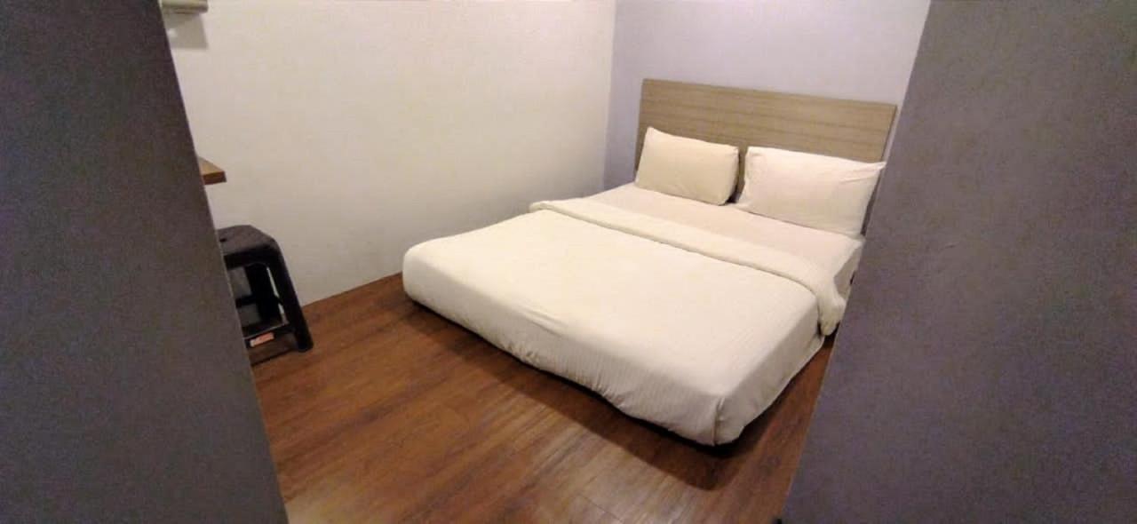 Dream House Hotel Skudai Exterior foto